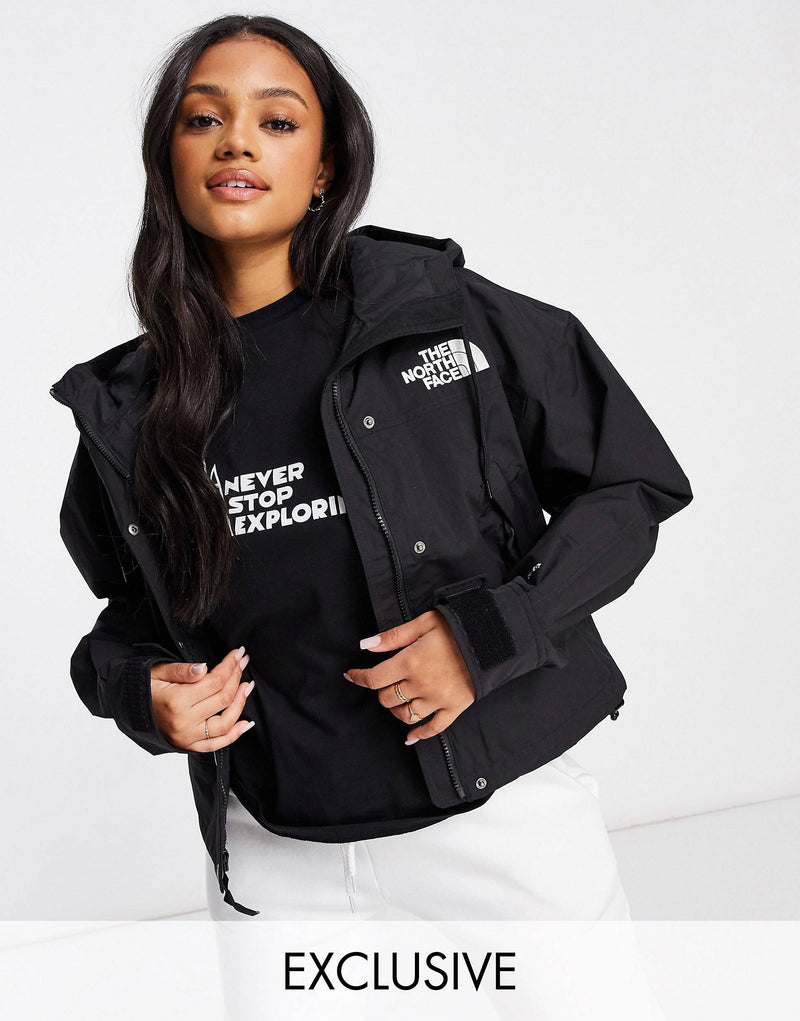 The North Face Reign on jacket in black Exclusive