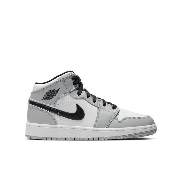 Nike Air Jordan 1 Light Smoke