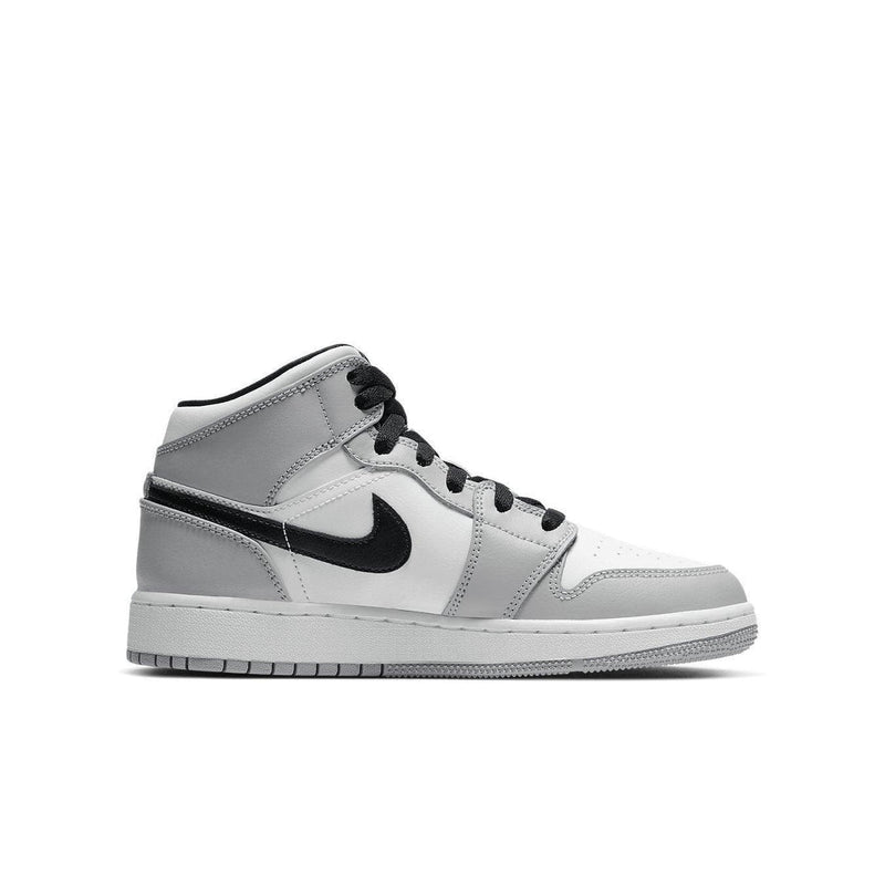 Nike Air Jordan 1 Light Smoke